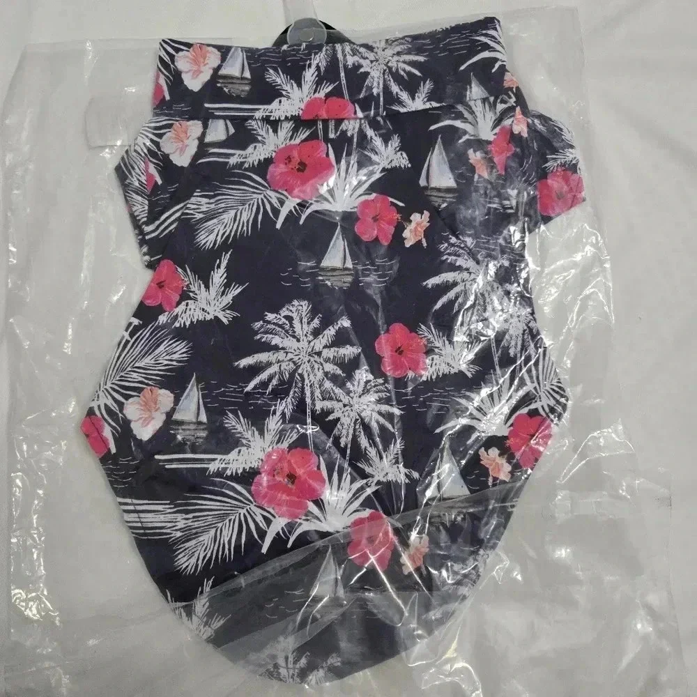 Doggie Design Hawaiian Camp Shirt Sz Med NWT